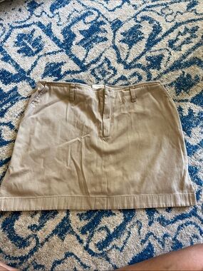 Girls Khaki Uniform Skort - Size 14.5 Short